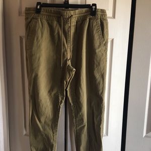 Khaki jogger